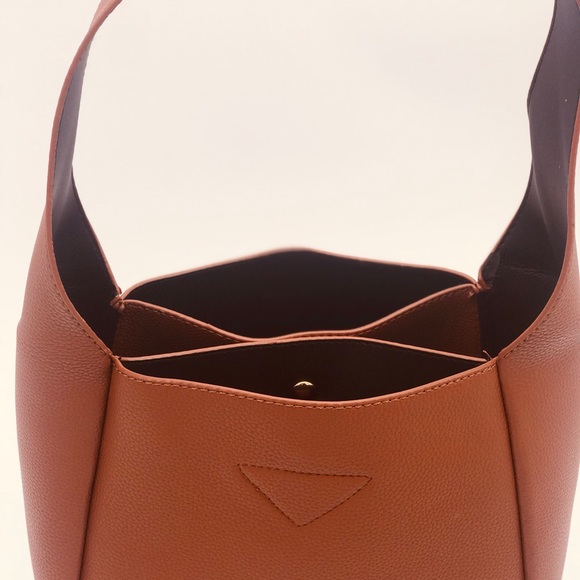 Small Brown Shoulder Bag - Picture 7 of 9